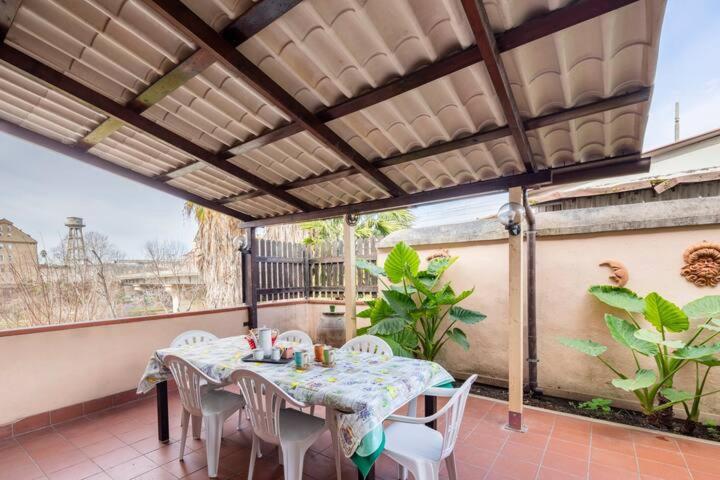Appartamento Per Chi Ama Prendere Il Caffe In Terrazzo Róma Kültér fotó